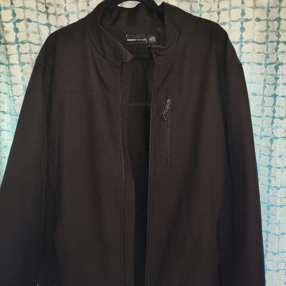 Swiss Tech Jackets \u0026 Coats | Swiss Tech Jacket Size XL | Color: Black | Size: XL | Andrew_Zook's Closet